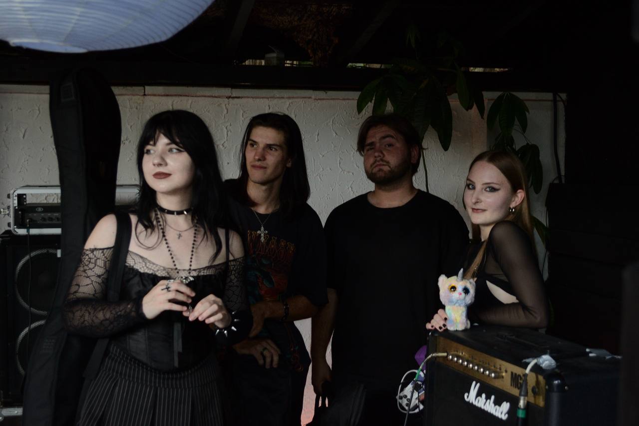 Без інструкцій